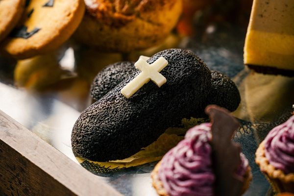 【東京都渋谷区】「CÉ LA VI TOKYO」に、ハロウィン限定の遊び心に満ちた贅沢アフタヌーンティー登場！