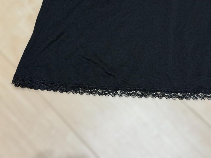 画像: 女性らしいディテール