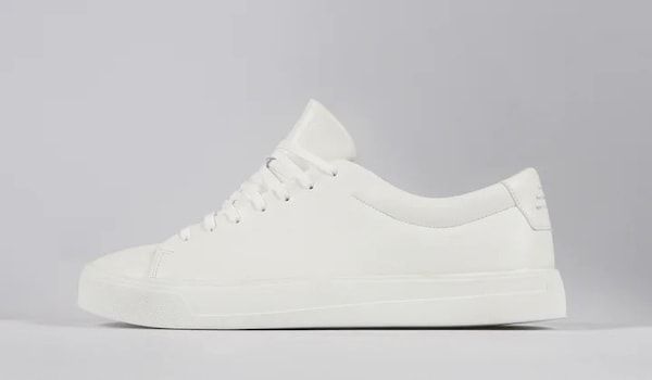 岡山県倉敷市の老舗地下足袋メーカーの丸五が新商品「TABIN」のクラウドファンディングに挑戦中