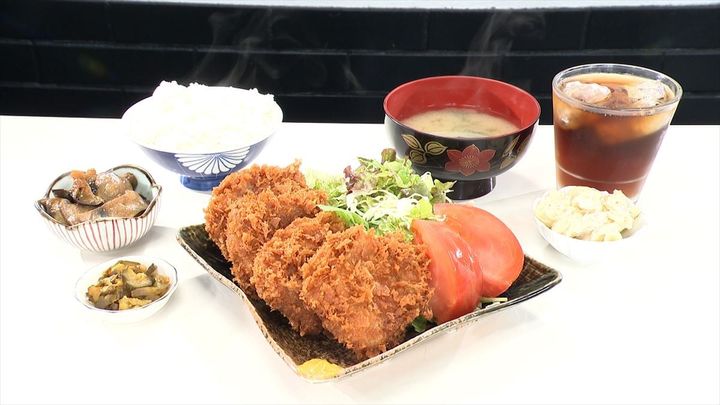 9月30日放送の「ヒューマングルメンタリー オモウマい店」に登場する「ヒレカツ定食」（中京テレビ提供）