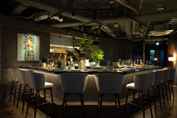 音楽とともに料理を楽しむ贅沢なシチュエーション