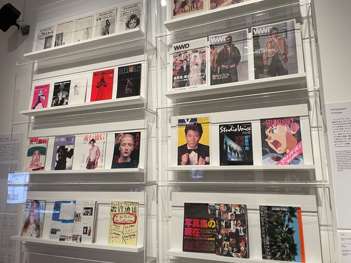 INFASパブリケーションズによる刊行物も展示。