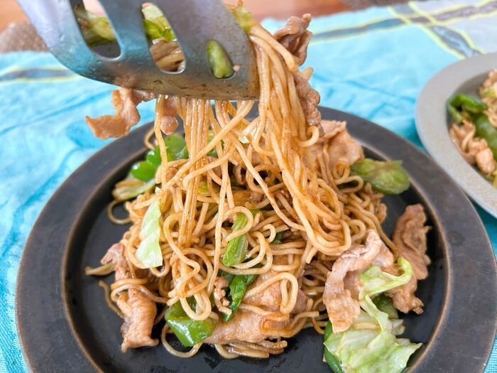 「焼きそばの麺はほぐしません！」達人が教える