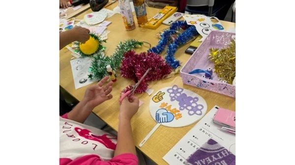 staraが、利用者と支援員約100人が参加する運動会に向けてワークショップを開催！