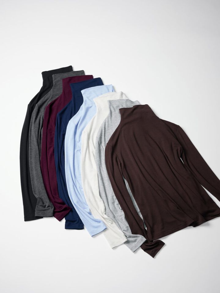 ユニクロ UNIQLO:C 極暖ヒートテックカシミヤブレンド タートルネックT各￥2,290