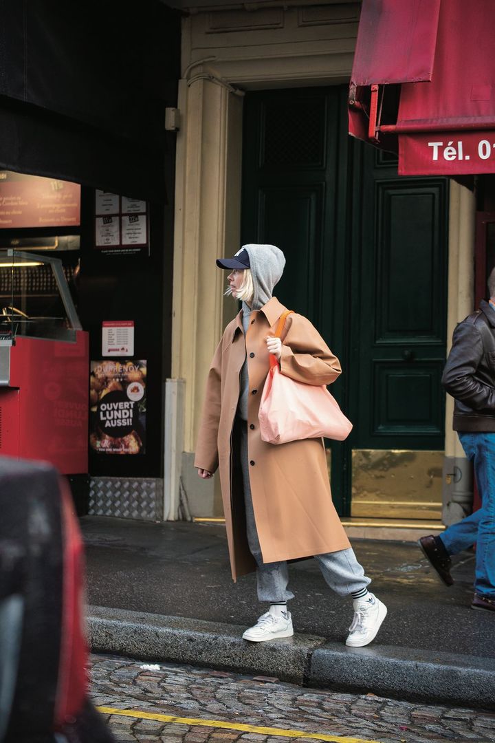 【10月の服装どうしてる？】上旬・中旬・下旬別のお手本コーデ10選／2025年最新版