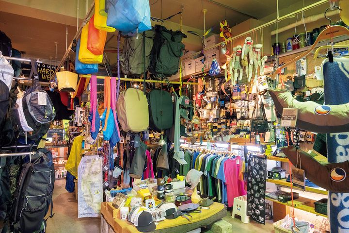 下北沢〈BOZEMAN〉店内