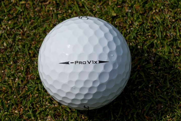 スコアは「ゴルフボールフィッティング」で変わる！ ”最適ボール”はどれだ!?