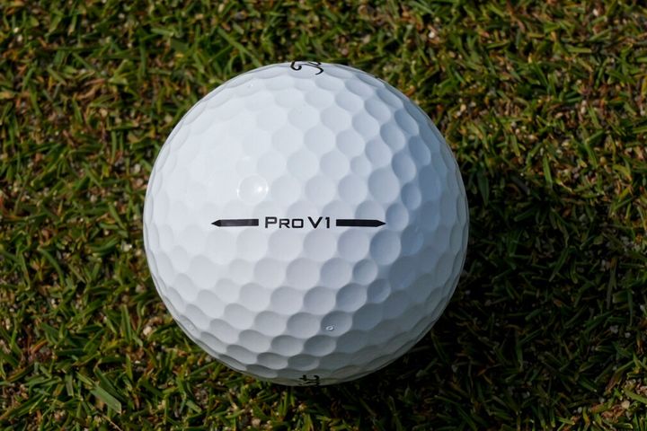 スコアは「ゴルフボールフィッティング」で変わる！ ”最適ボール”はどれだ!?