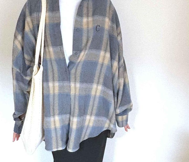 画像: 羽織るだけで秋らしさUP