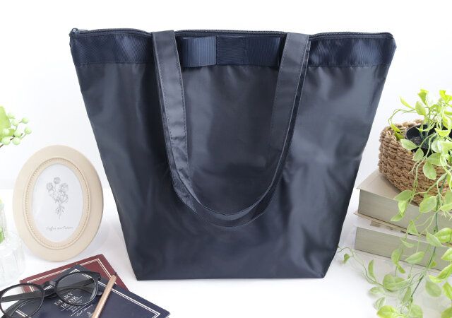 PLST付録トートは大人女子なら持つべき1品