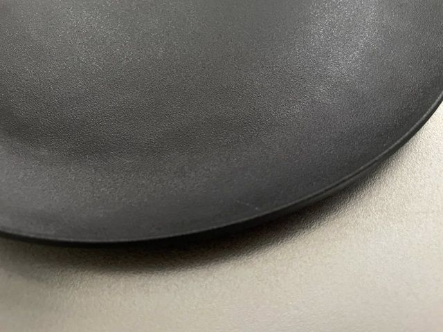 ダイソー レンジ食器 深月 高級感のある質感