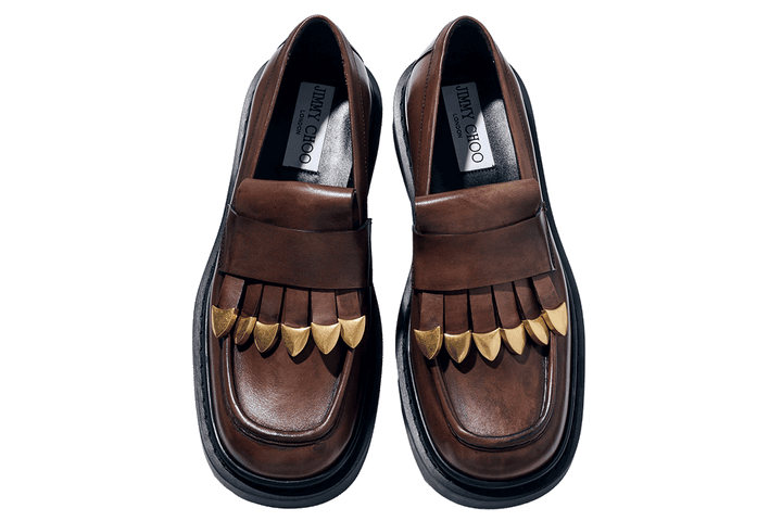 〈ジミー チュウ〉のシューズ