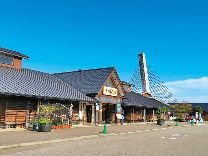 道の駅氷見氷見漁港場外市場ひみ番屋街
