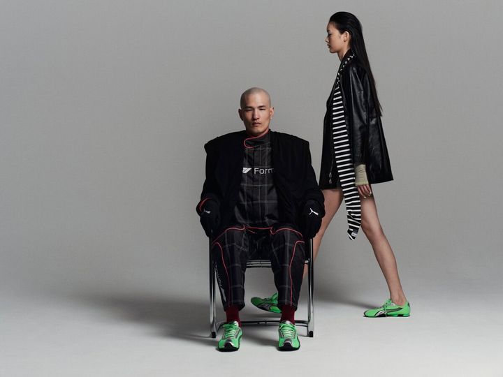 服部氏は「Neo-Bohemian」「Neo-Ivy」「High-Street」「Neo-Wave」をテーマに、菅沼氏は「Sporty Girly」「Minimal Style」「Biker Mode」「Thug Tech」のテーマに、H-STREET のスタイリングを披露する。