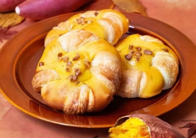 BAGEL & BAGEL クロワッサンベーグル -さつまいものパイ-