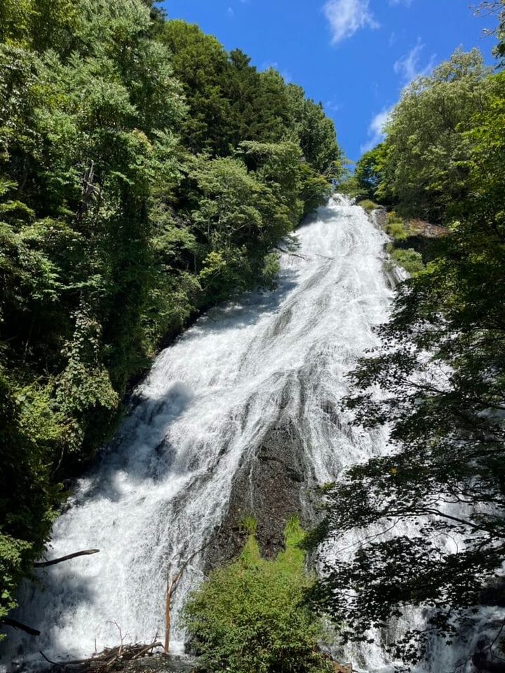 湯滝と湯滝裏の散歩道