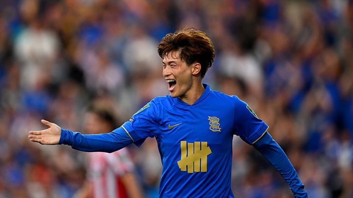 30歳元日本代表、“巨額移籍”もまだ1得点…それでも非難されない理由とは