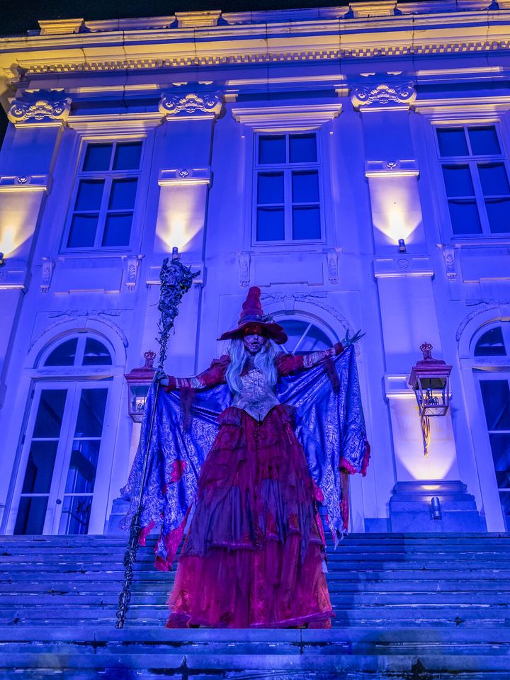 マッド・マダム4