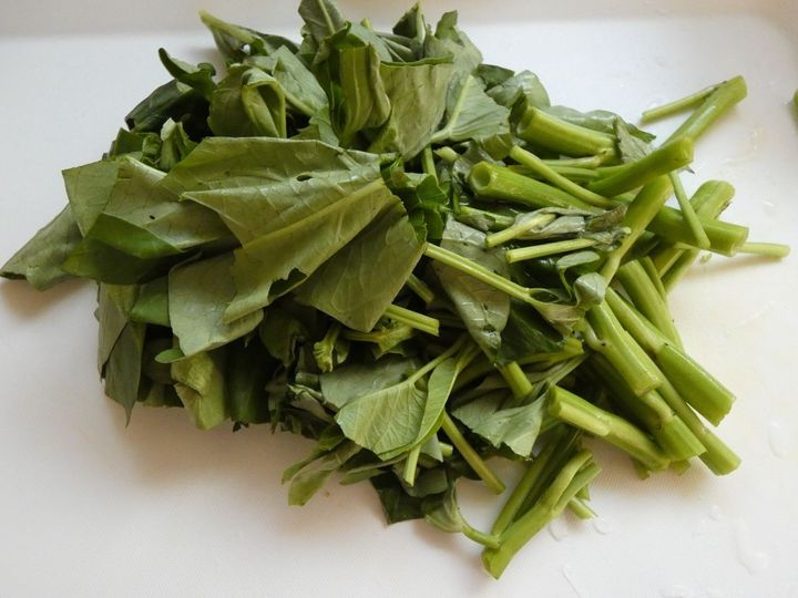 ご飯がモリモリ食べられる！「豚肉と空芯菜のマヨしょう油炒め」