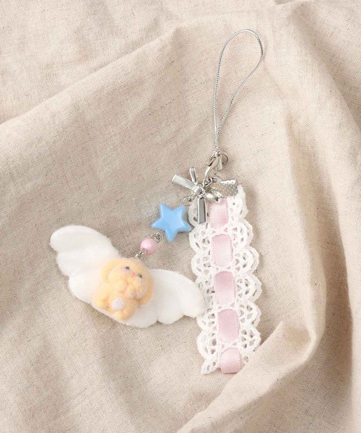 画像1: 出典：3COINS