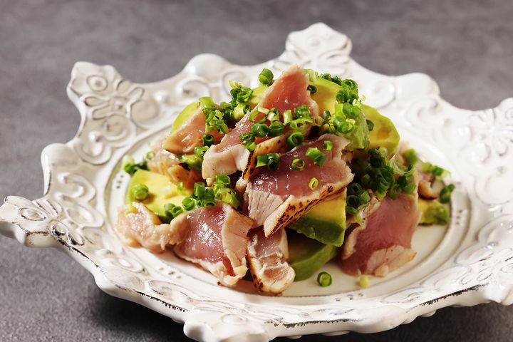 マグロとアボカドのマリネ