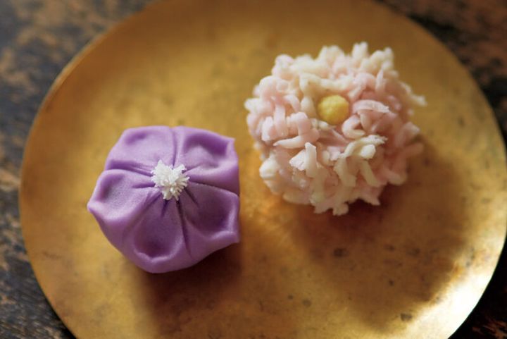 桐島かれんさん 和菓子を習う 作って味わう新たな楽しみ