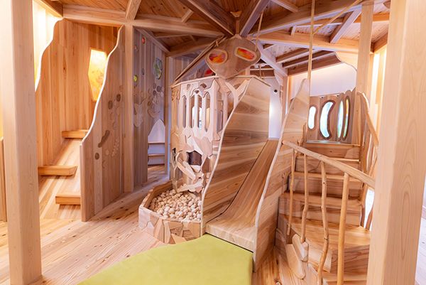 【愛知県名古屋市】SukuSuku English Preschool 浦里が自然素材でつくられた大型遊具『Nekopu』導入
