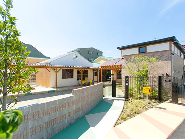 【愛知県名古屋市】SukuSuku English Preschool 浦里が自然素材でつくられた大型遊具『Nekopu』導入