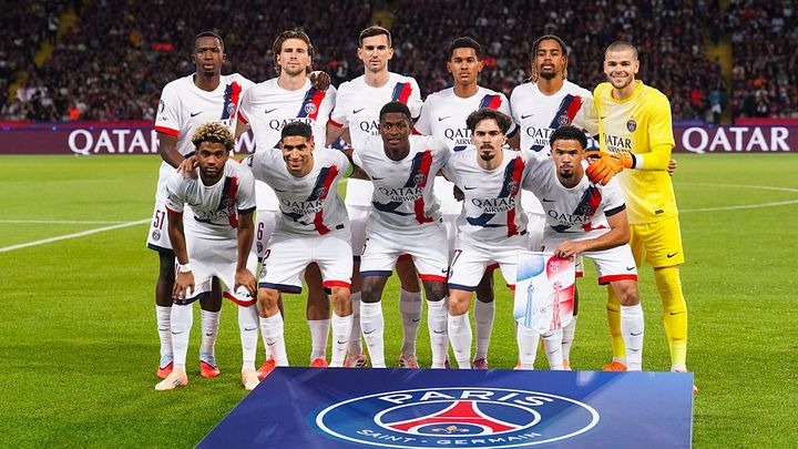 怪我人だらけの欧州最強チーム、バルセロナをアウェイで撃破！55歳名将「今回の結果は我々の自信につながる」