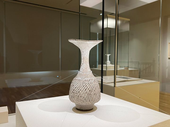 250926-lucie-rie-04.jpg