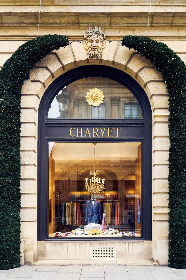 パリ〈Charvet〉外観