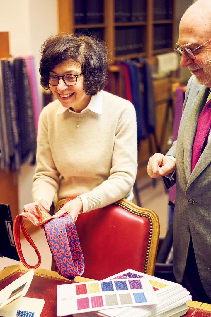 パリ〈Charvet〉ゼネラルディレクター ジャン= クロード・コルバン、ディレクターのアンヌ=マリー・コルバン