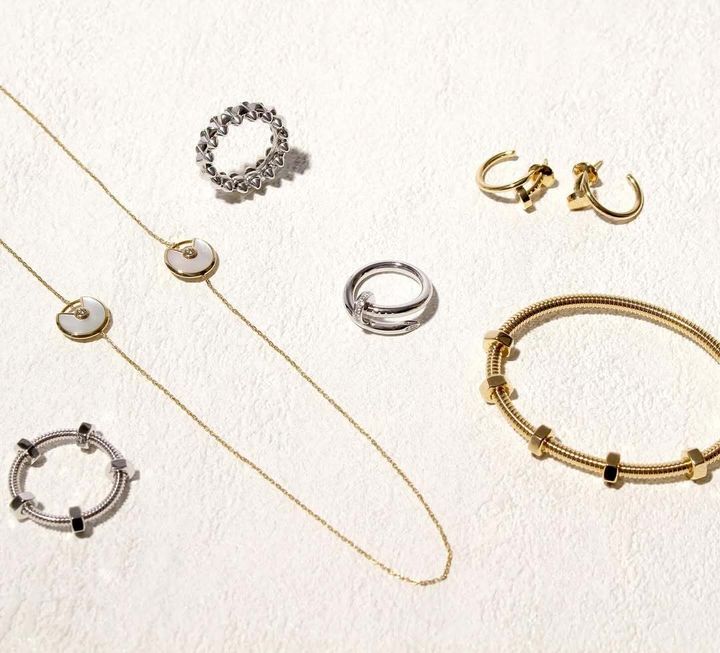 カルティエのゴールドやシルバーのアクセサリー