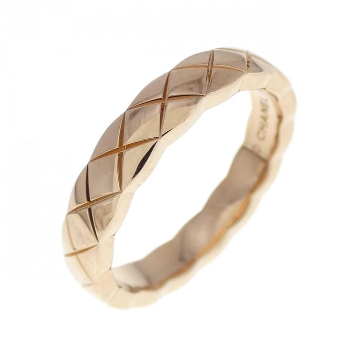 シャネルのピンキーリング