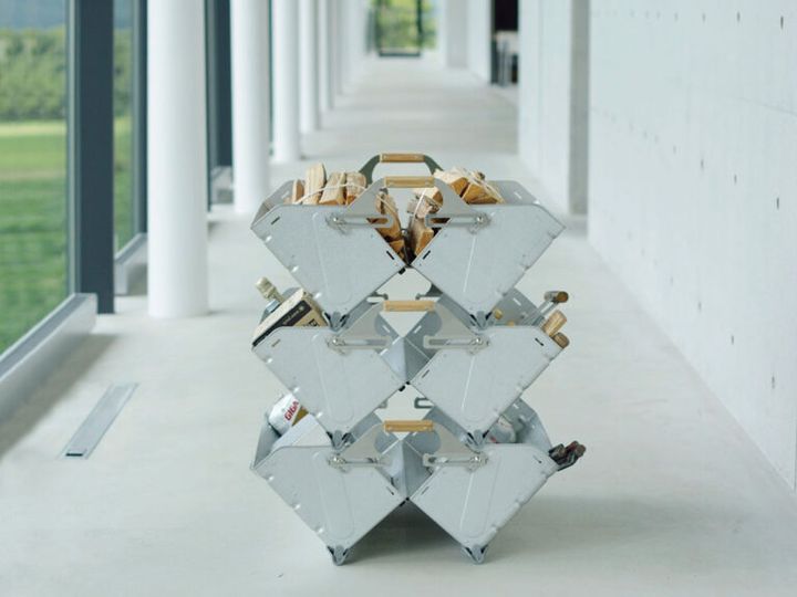 4面ガラスで炎が美しく映える！クラゲのような幻想的な焚き火台が最強すぎる！