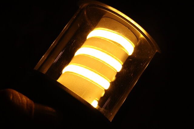 COBランタン スパイラル 点滅