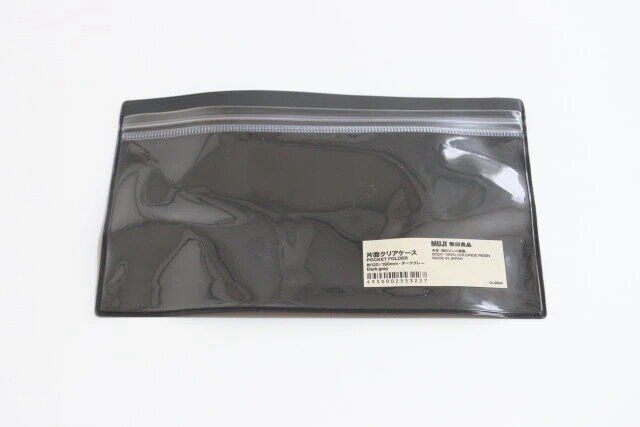 無印良品の片面クリアケースのパッケージ