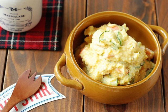 さつまいものポテトサラダ