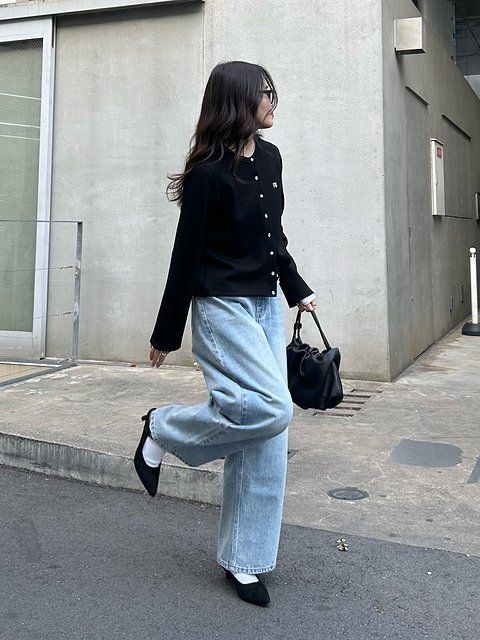 黒カーディガンコーデ1