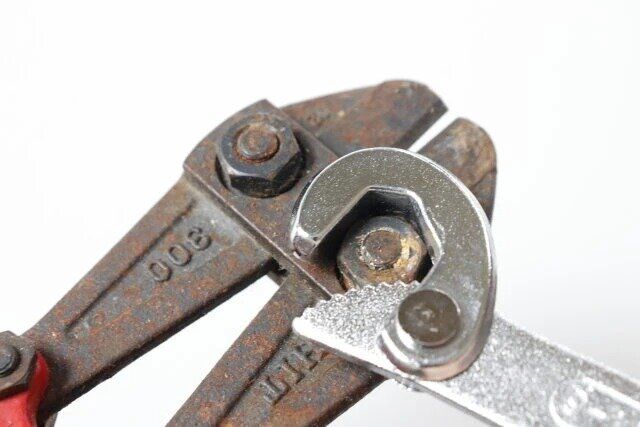 ダイソーのフリーレンチの使い方