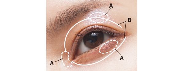 目元はあえてラメをちりばめて存在感を