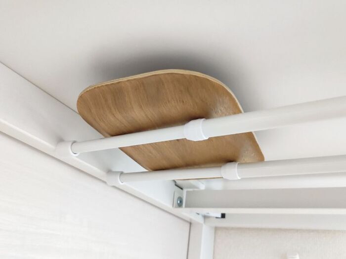 突っ張り棒は「2本使い」が最強です！リビングが驚くほどスッキリ♪しかも実用的～！