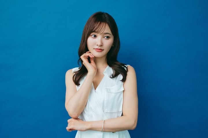 HKT48時代に「はるっぴ」の愛称でファンに親しまれた兒玉遥が、アイドル時代にうつ病を患い休業した経験を綴った著書『1割の不死蝶 うつ病を卒業した元アイドルの730日』（KADOKAWA）を刊行した。