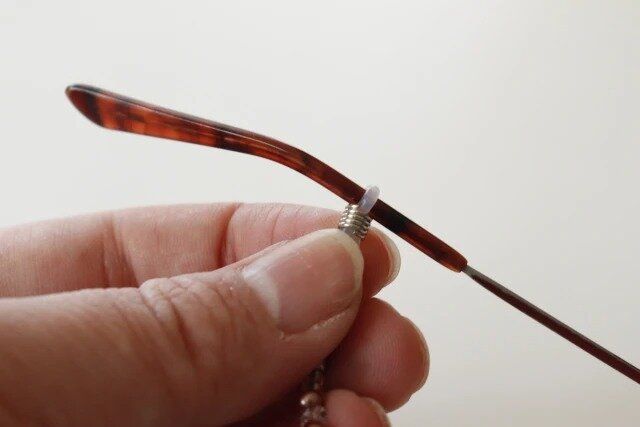 ダイソーの便利な眼鏡ストラップ ビーズタイプ