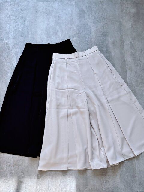 GU ドレープキュロッツQ BLACK NATURAL