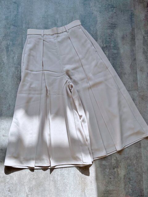 GU ドレープキュロッツQ ナチュラル