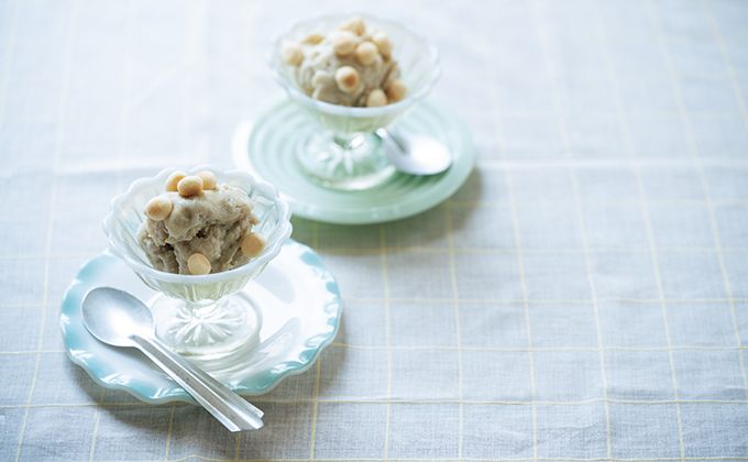 葉酸たっぷりのバナナを使って作る「バナナシャーベット」のレシピ。卵ボーロがアクセントに♪【最新号からちょっと見せ】の画像1