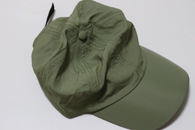 ダイソー ナイロンキャップ（オリーブ）