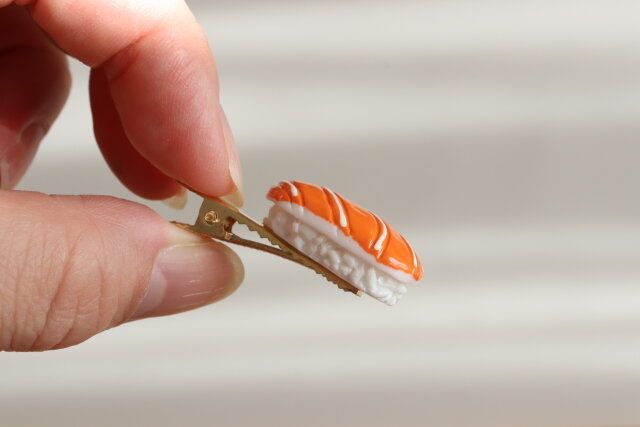 セリアの小さいミニお寿司 ヘアクリップ2P